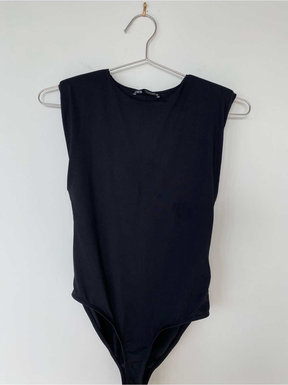 Zara Black Sleeveless Bodysuit size small